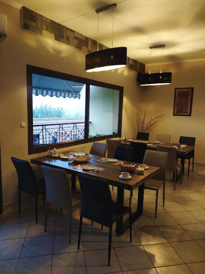Smallhotel - Vevi エクステリア 写真