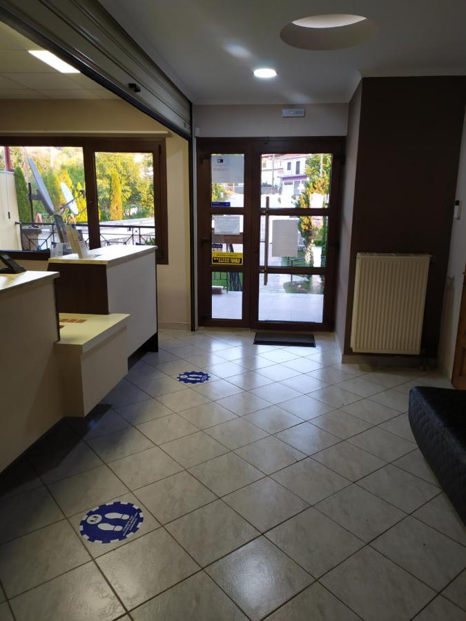 Smallhotel - Vevi エクステリア 写真
